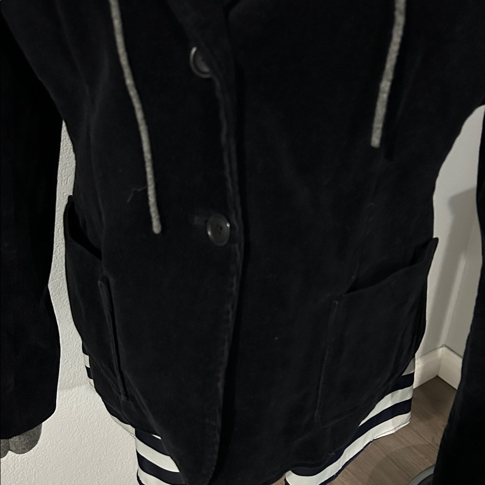 BCBGMAXAZRIA - Picture 5 of 11